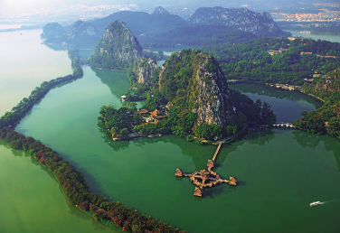 【肇慶2天游】<鼎湖山、白沙龍母廟、古宋城墻、水舞燈光秀>