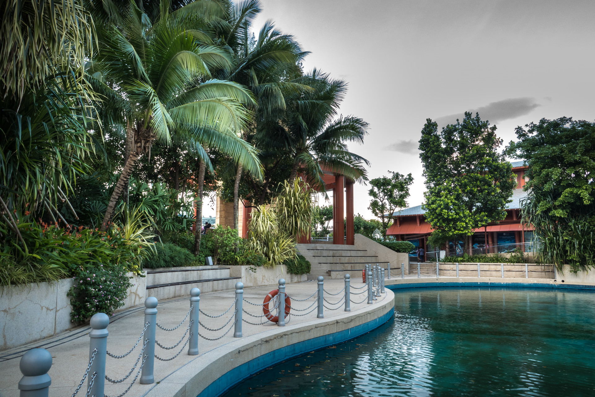 新加坡名勝世界封面圖