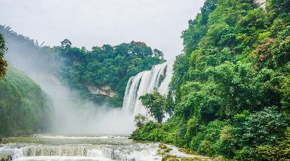 景點(diǎn)：黃果樹(shù)瀑布