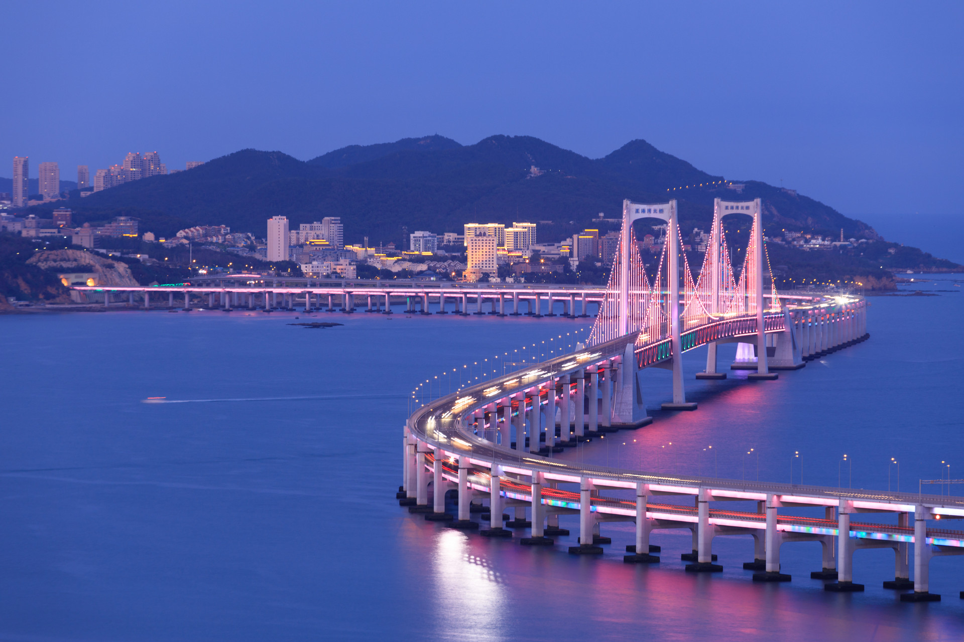 【B1泉愈長(zhǎng)白 潮玩北國(guó)雙飛6日】哈爾濱·橫道河子·鏡泊湖·圖們·長(zhǎng)白山天池·延吉·養(yǎng)生礦物溫泉