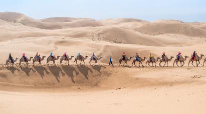 【秋攝塞北】<赤峰博物館-古北水鎮(zhèn)-避暑山莊-塞罕壩上草原-烏蘭布統(tǒng)-天太永游牧村>雙飛 6 天游