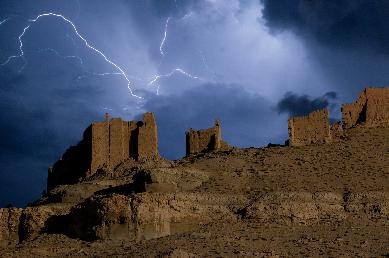 景點(diǎn)：庫車風(fēng)光