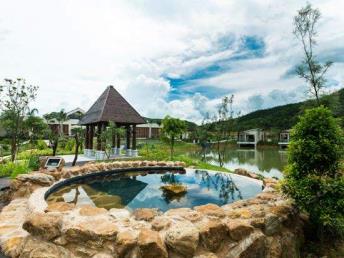 景點(diǎn)：林泉酒店溫泉池